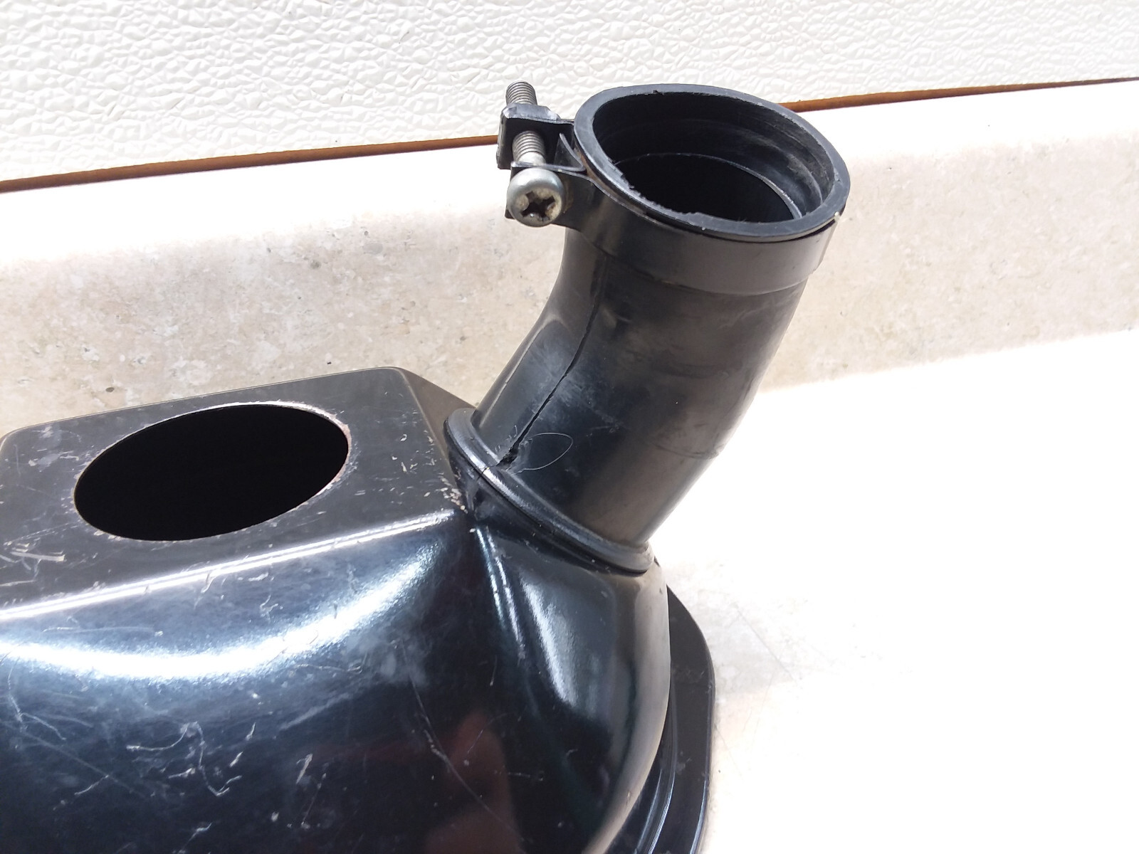 VTG 1972-1975 Kawasaki KH400 S3 S2 S1 Air Cleaner Body Carb Boot