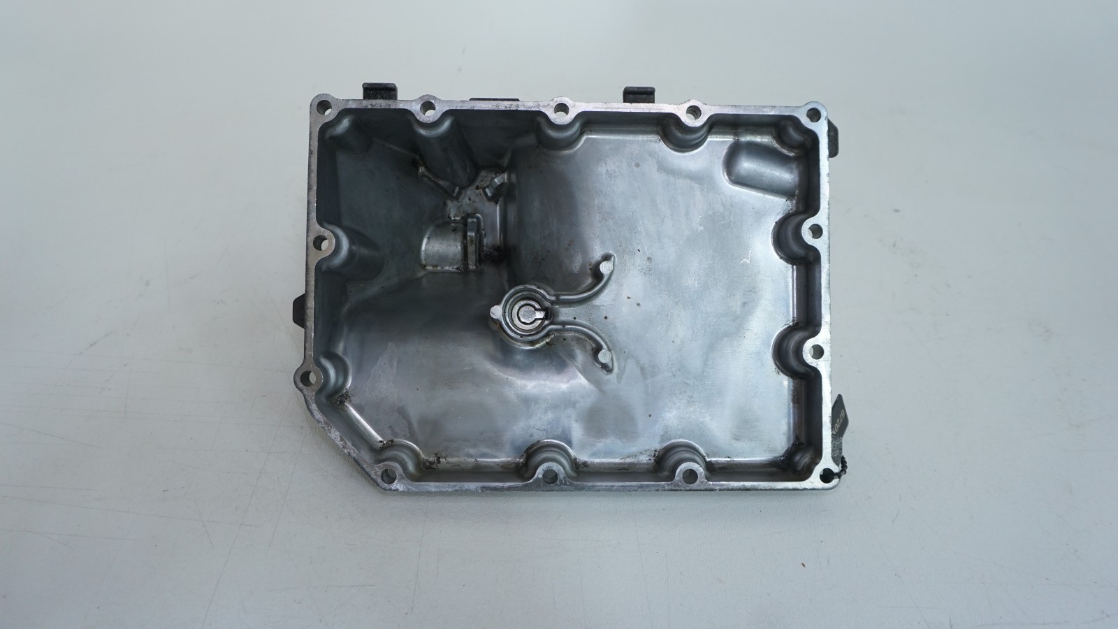 2006 – 2024 SUZUKI OIL PAN GSXR GSX-R 600 750 11511-01H00 ORIGINAL OEM