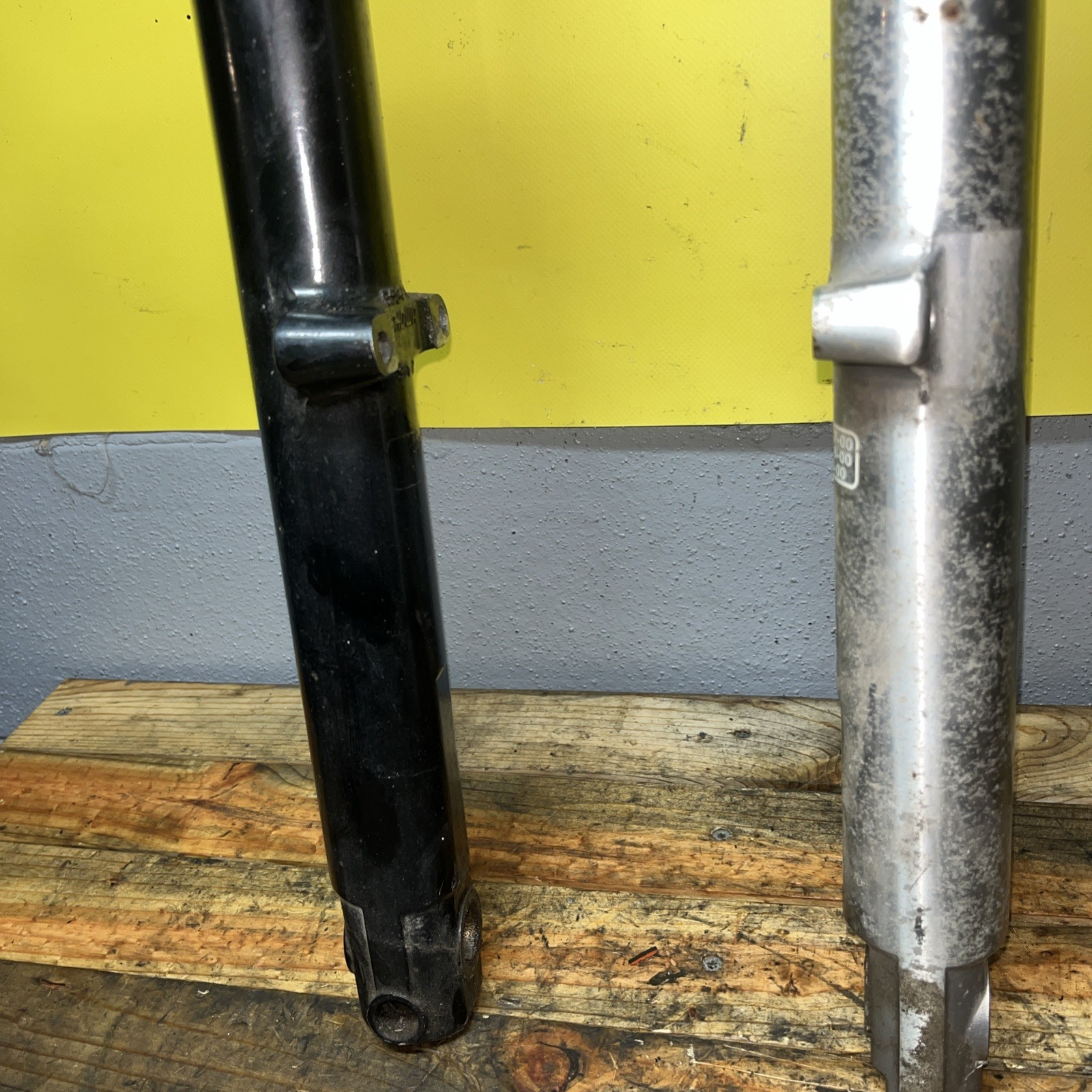 99&down Harley Davidson Sportster 39mm Front End Fork Suspension Forks Pair
