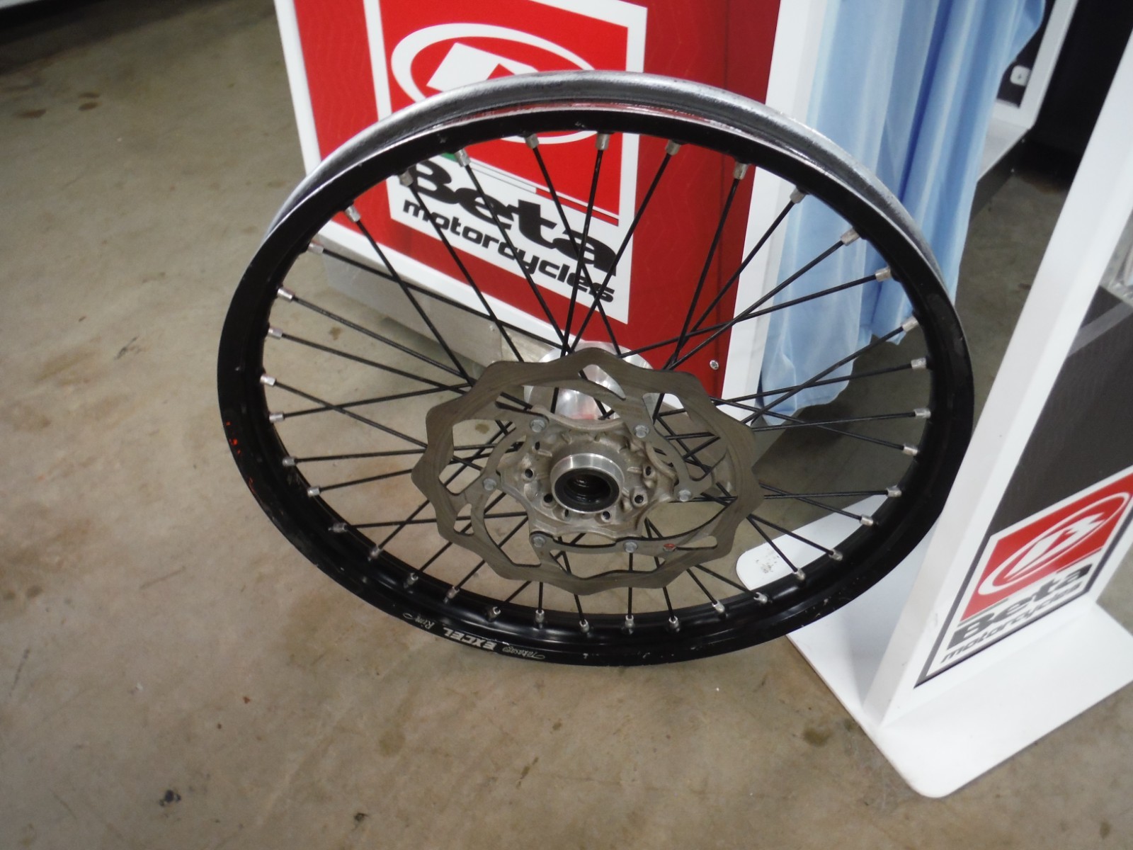 2013 and up BETA 2t 4t Excel with stock Hub Wheel Rim Galfer rotor 21″ x1.60