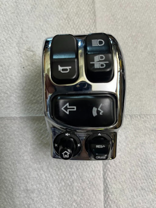 Harley OEM handlebar controls switch left touring glide 14-23 like new
