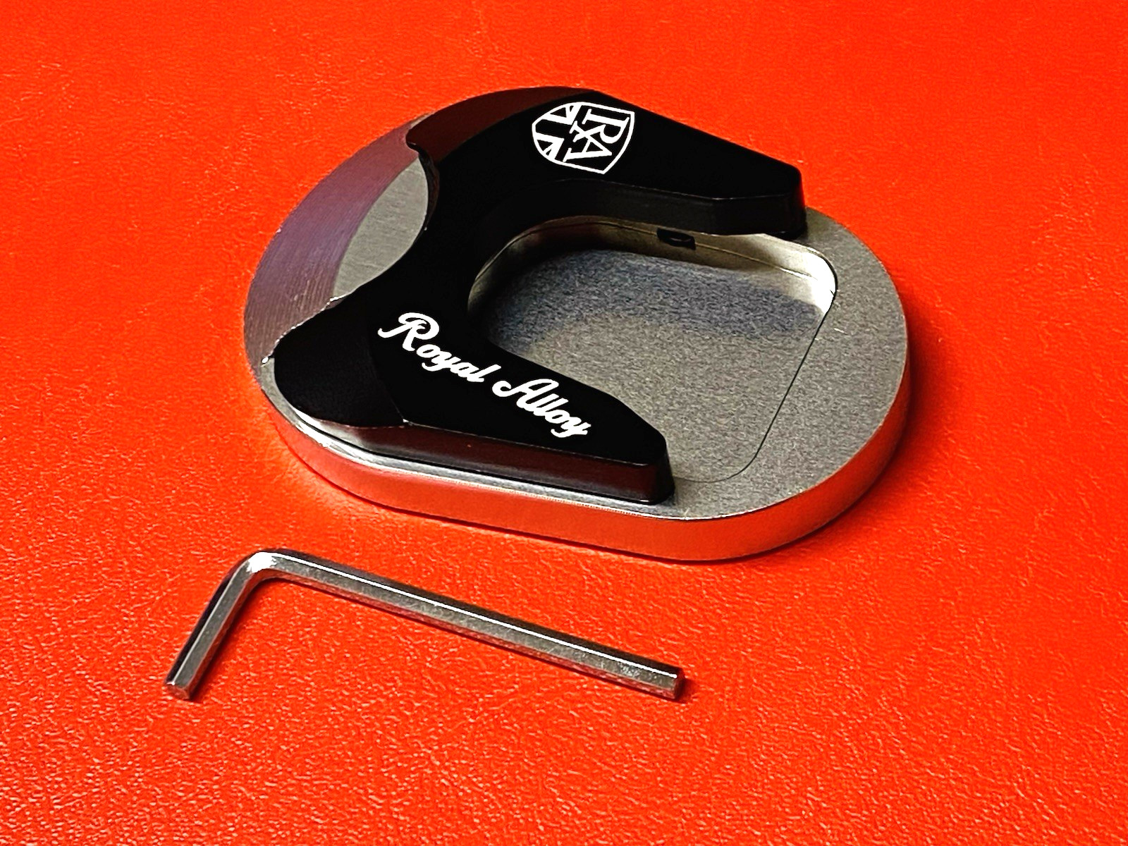 ROYAL ALLOY TG GT GP SILVER AND BLACK ALUMINIUM MACHINED SIDE STAND FOOT