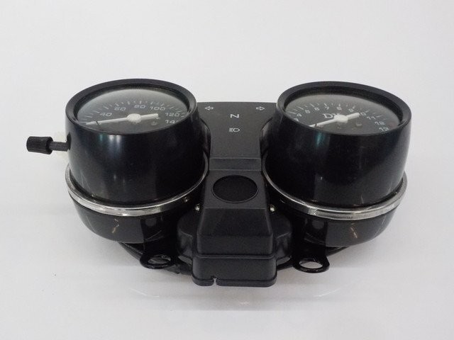 Hawk 160km/h Speedometer Gauge Black Wired for R5-7 Used