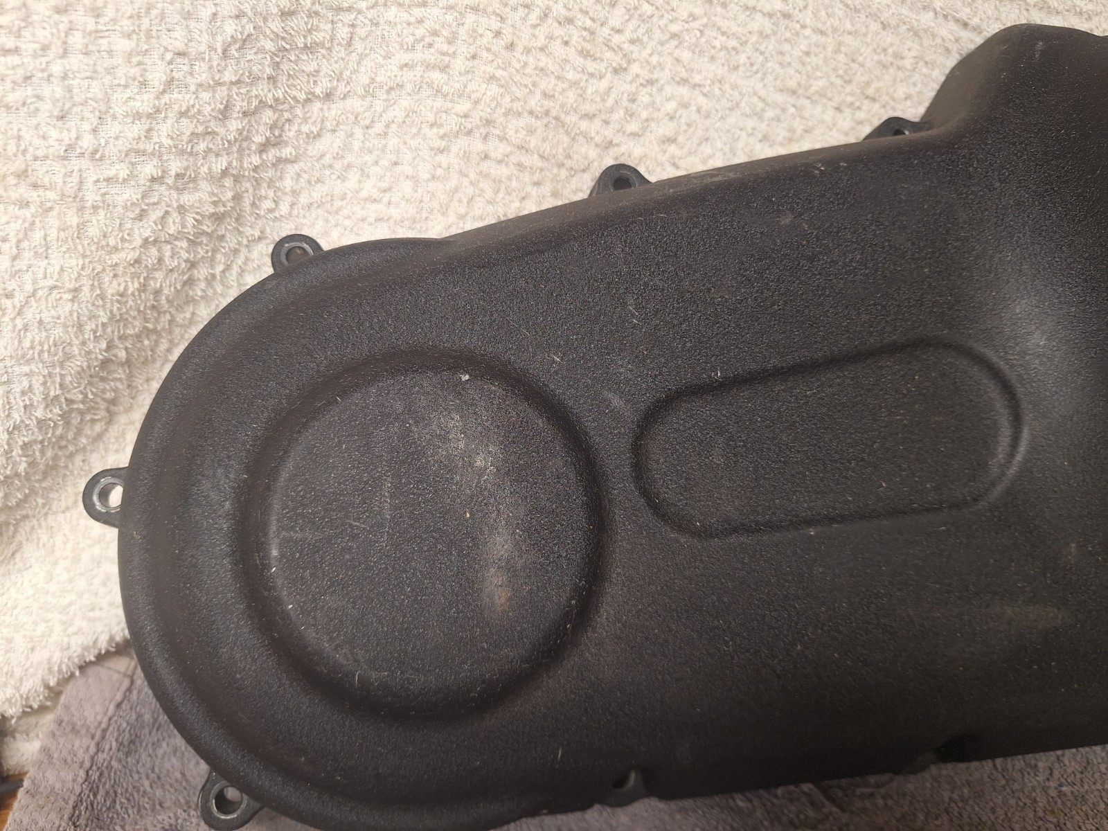 60784-06A Harley-Davidson Dyna Fat Bob Outer Primary Clutch Cover Wrinkle Black