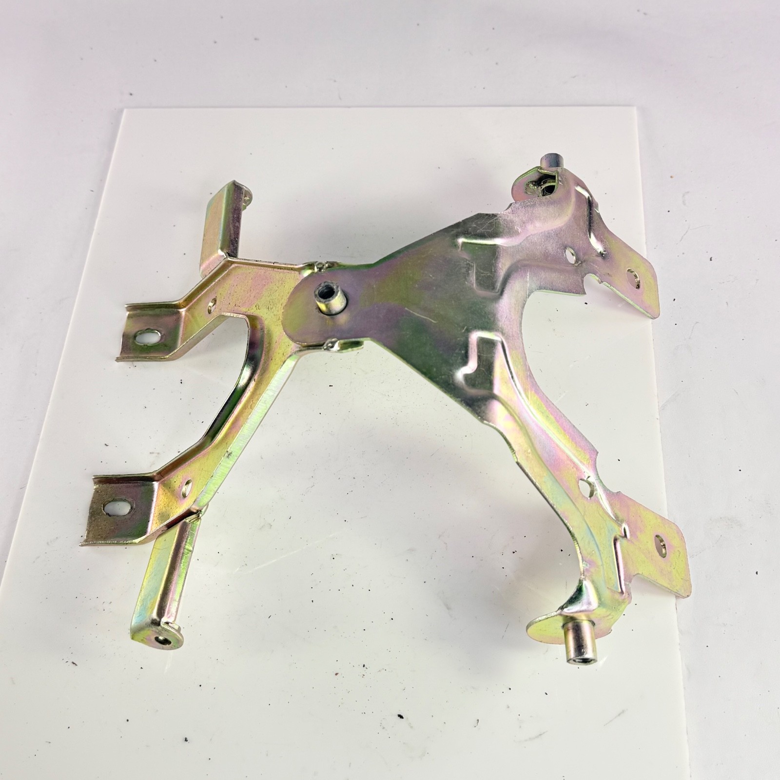 Honda CT90 1972-79, CT110 1980-84 Auxillary Fuel Tank Body Bracket 17761-102-702