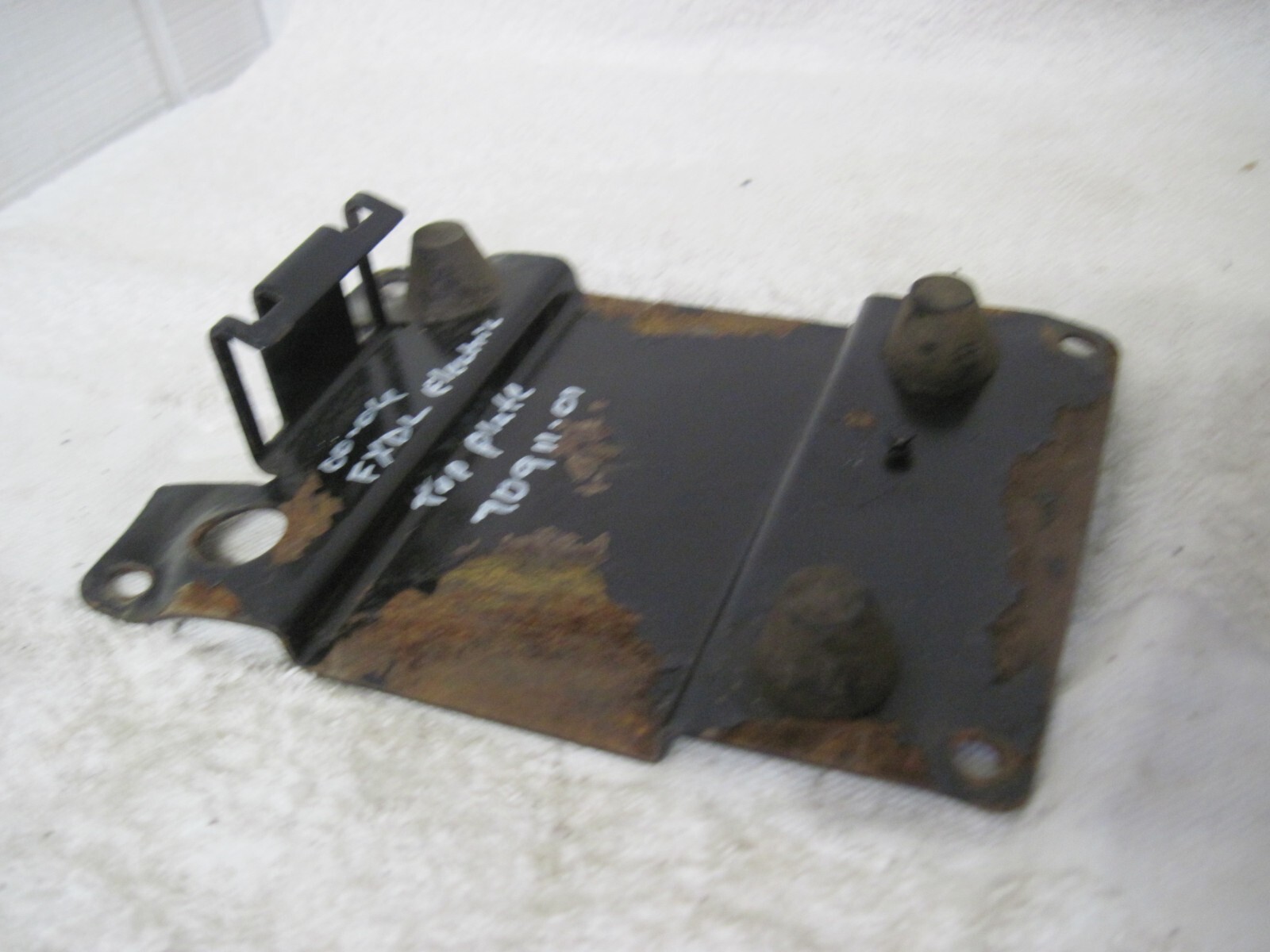 00-06 Harley Dyna FXD Electrical Top Plate Fuse Box Panel OEM 70911-01