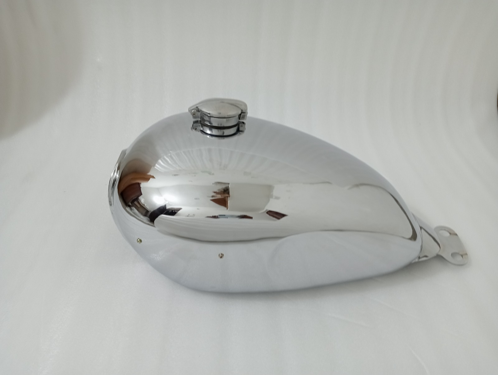 Triumph Bonneville T100 (2001-2008) Chrome Steel Fuel Petrol Gas Tank +Cap+Badge