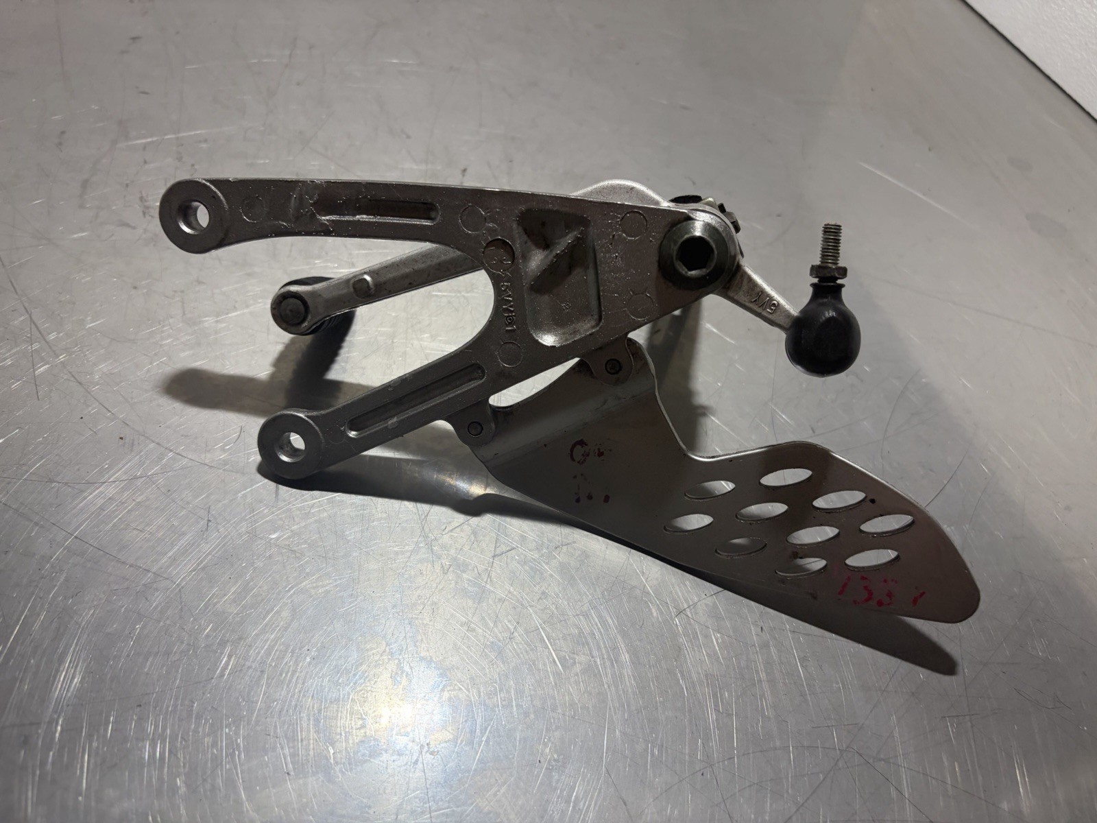 2004 Yamaha R1 Front Left, Peg Assembly (OEM)