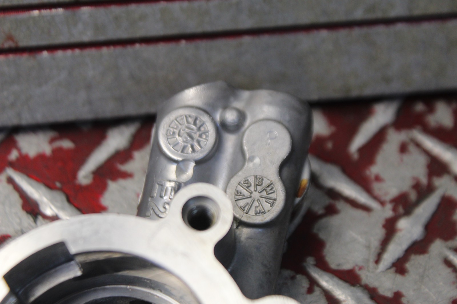 2015 HARLEY DAVIDSON ROAD GLIDE OIL PUMP WITH GEARS 2007 – 2016 RG48