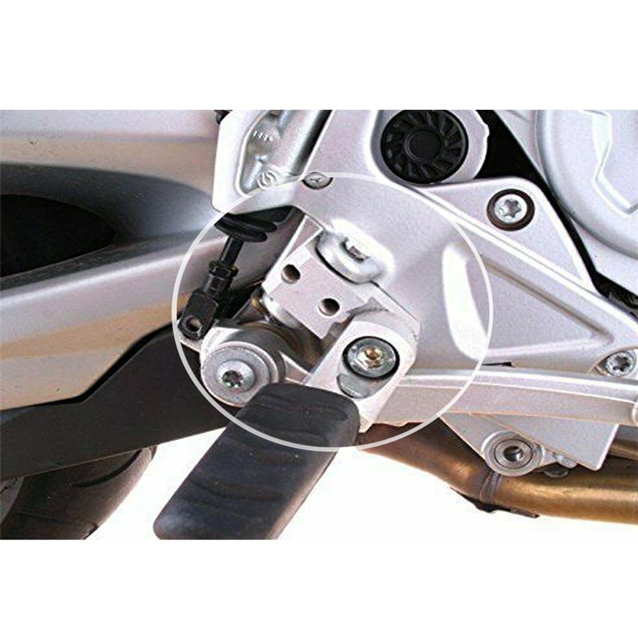 1 Pair Universal CNC Aluminum Motorcycle Foot Peg Passenger Footpeg Lowering Kit