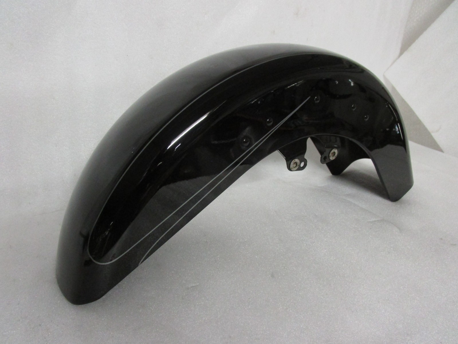 14-23 Harley Road Glide / Street Glide Front Fender VIVID BLACK + SILVER STRIPE