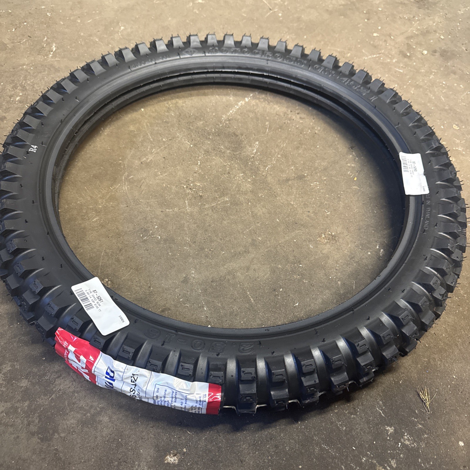 2.50-16 IRC GS-45Z1 Soft-Intermediate Front Tire