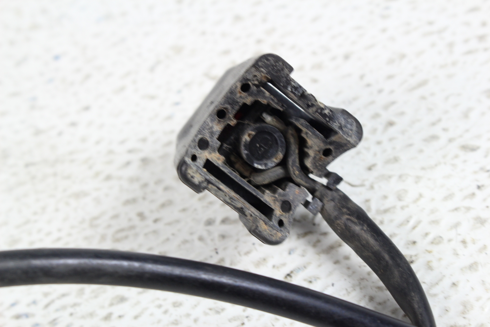 2001 Yamaha Yz125 OEM Killswitch B4384
