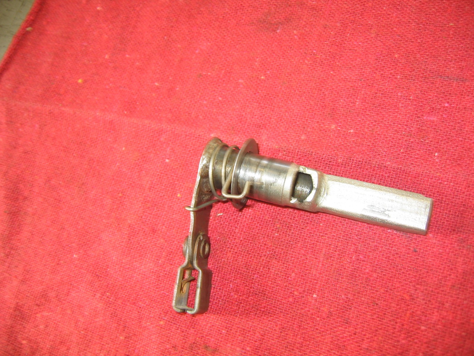81-82 IT465 81-83 IT250 83-83 YZ250 83-84 IT490 YZ490 OEM CLUTCH PUSH LEVER ASSY