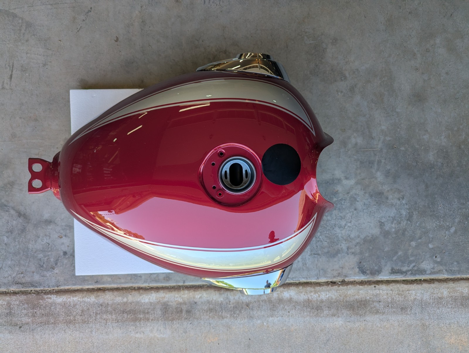 C.F. Red Kawasaki W800 Gas Fuel Tank Not used in perfect condition