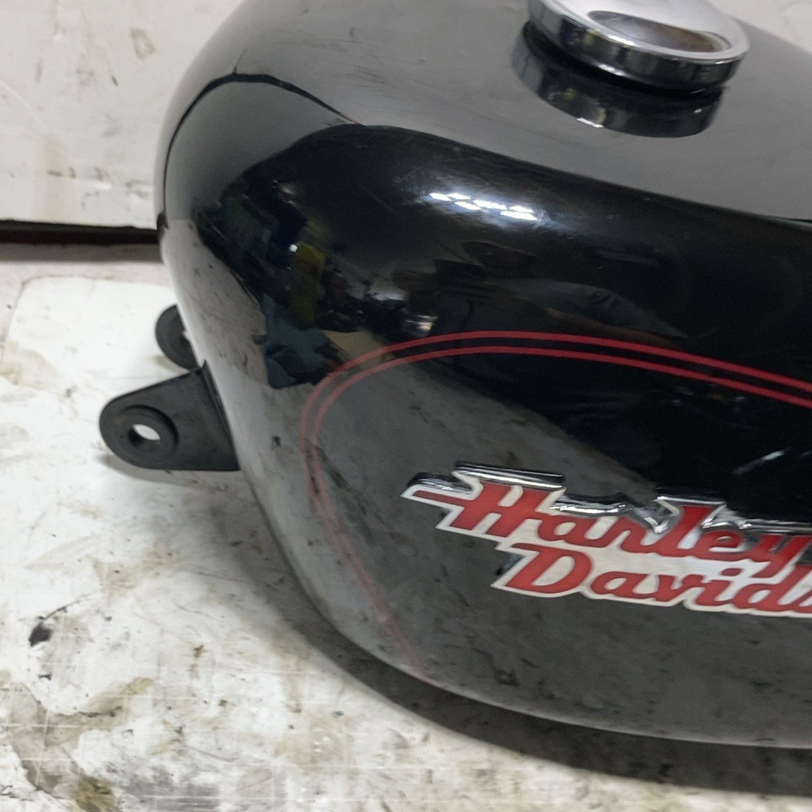 98-03 Harley Sportster XL 883 1200 OEM Fuel Tank Reservoir Vivid Black SM DENT