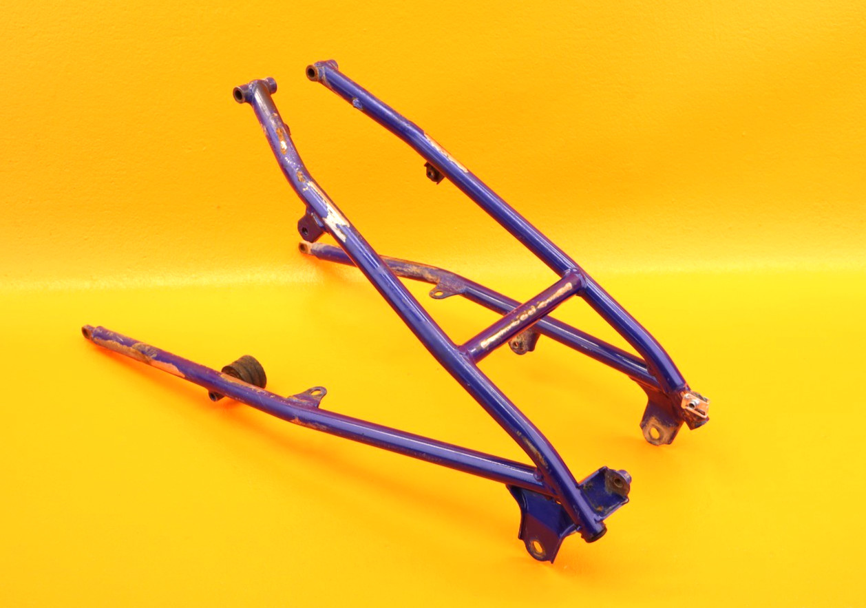 1997 Yamaha YZ125 YZ250 Rear Subframe Sub Frame Chassis 4XM-21190-00-2F