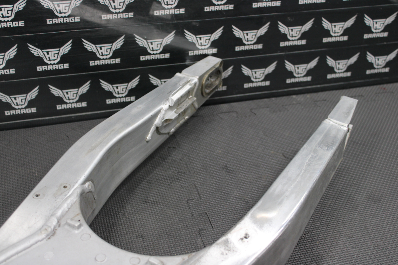 2001 Honda 00-01 CR125R OEM Swingarm Swing Arm Suspension Read Desc!
