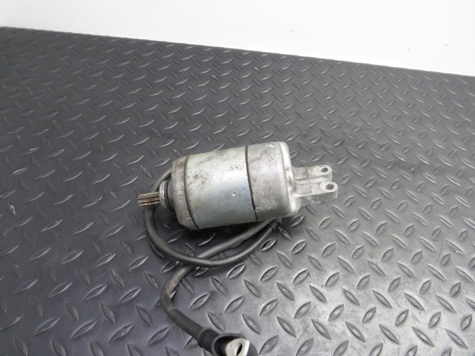 98 99 00 KTM 640 LC4 OEM FACTORY STARTER MOTOR GOOD! 58440001000