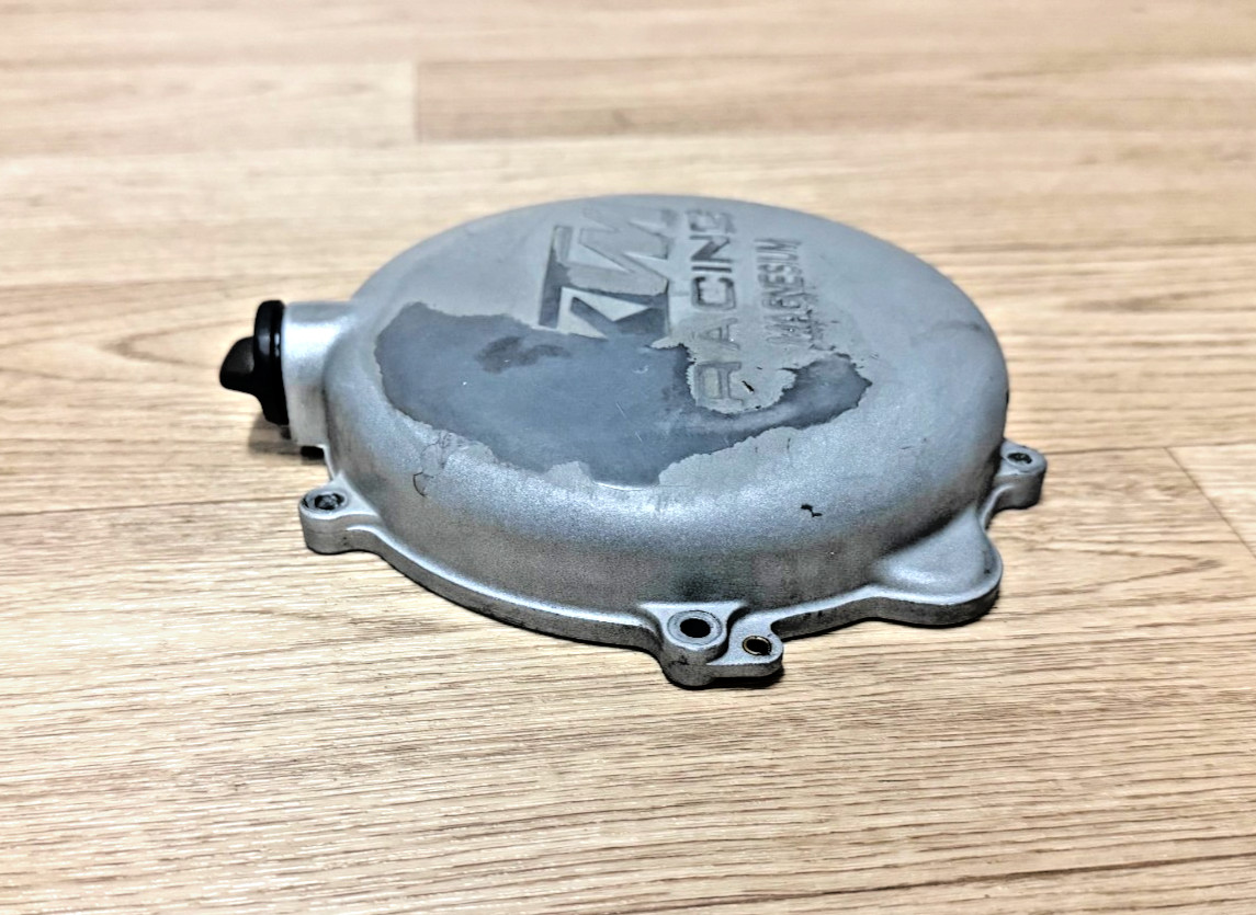 2004-2012 KTM 250 300 EXC XC Right Crankcase Outer Clutch Cover 5513002600015
