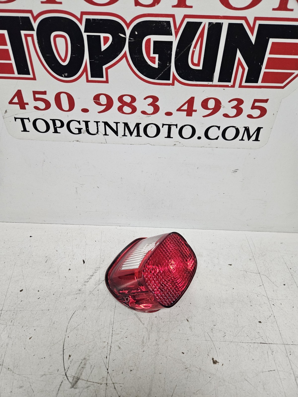 HARLEY DAVIDSON TAILIGHT STOPLIGHT TAIL STOP LIGHT UNKNOWN MODEL