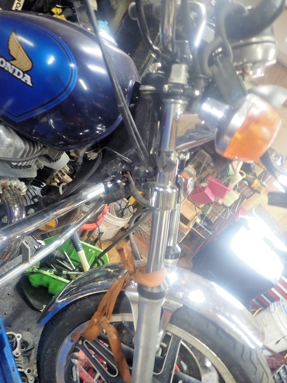 1982 Honda CM 450A Automatic Seat/Saddle Pan