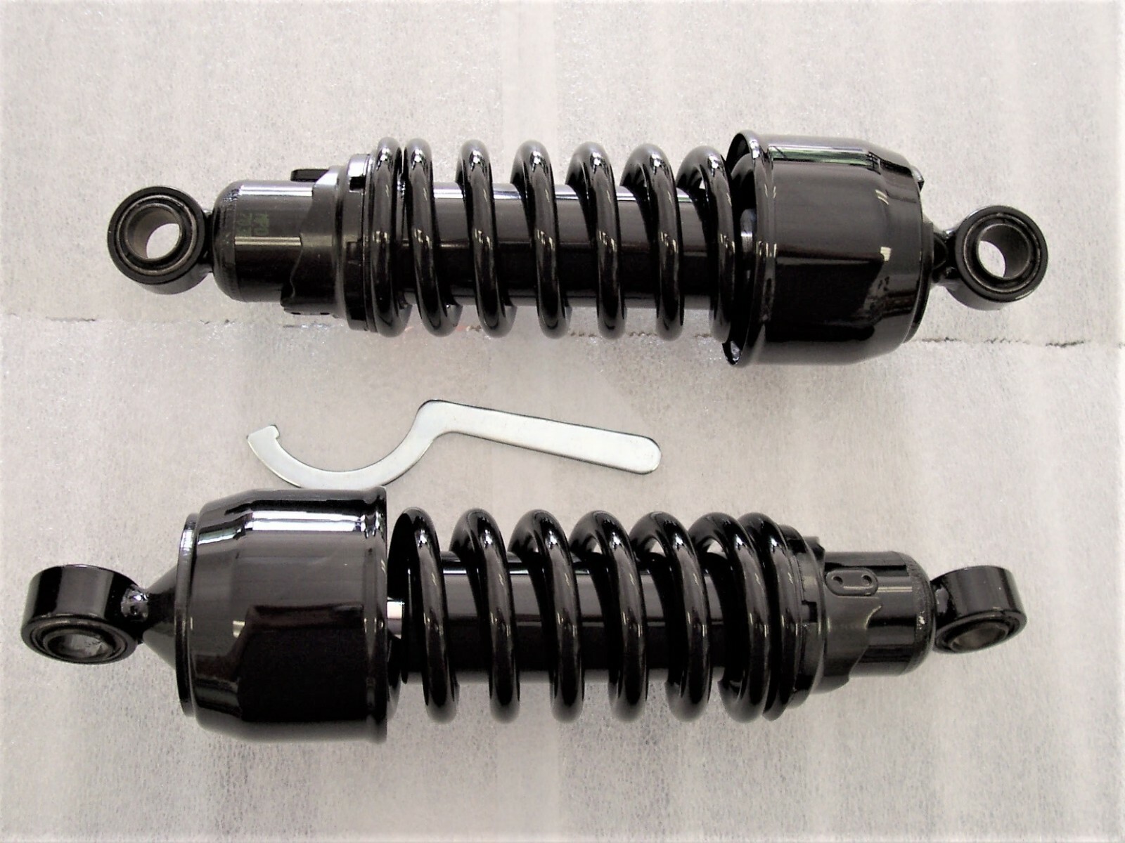 Honda VT750 Shadow Ace Heavy Duty Short Black Bobber Shocks 10.5″