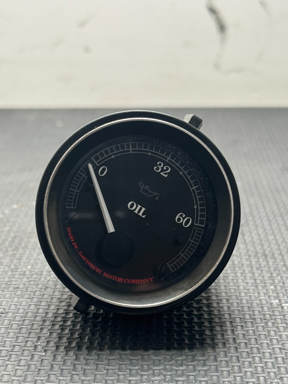 99-13 Harley Electra Glide Ultra Classic Oil Gauge Display75032-99B OEM 1C