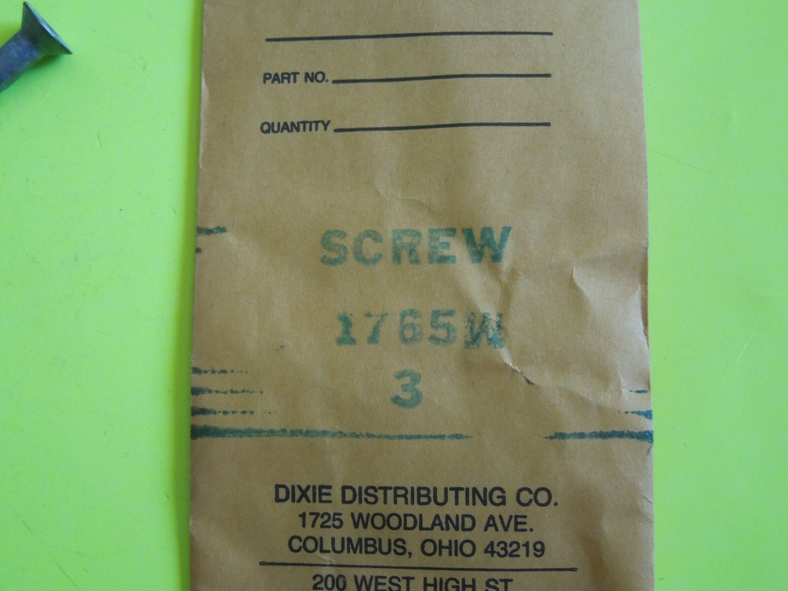 3 NOS Dixie Distributing 1/4″-24 x 2″ Hex Socket Flat Countersunk Scre P/N 1765W