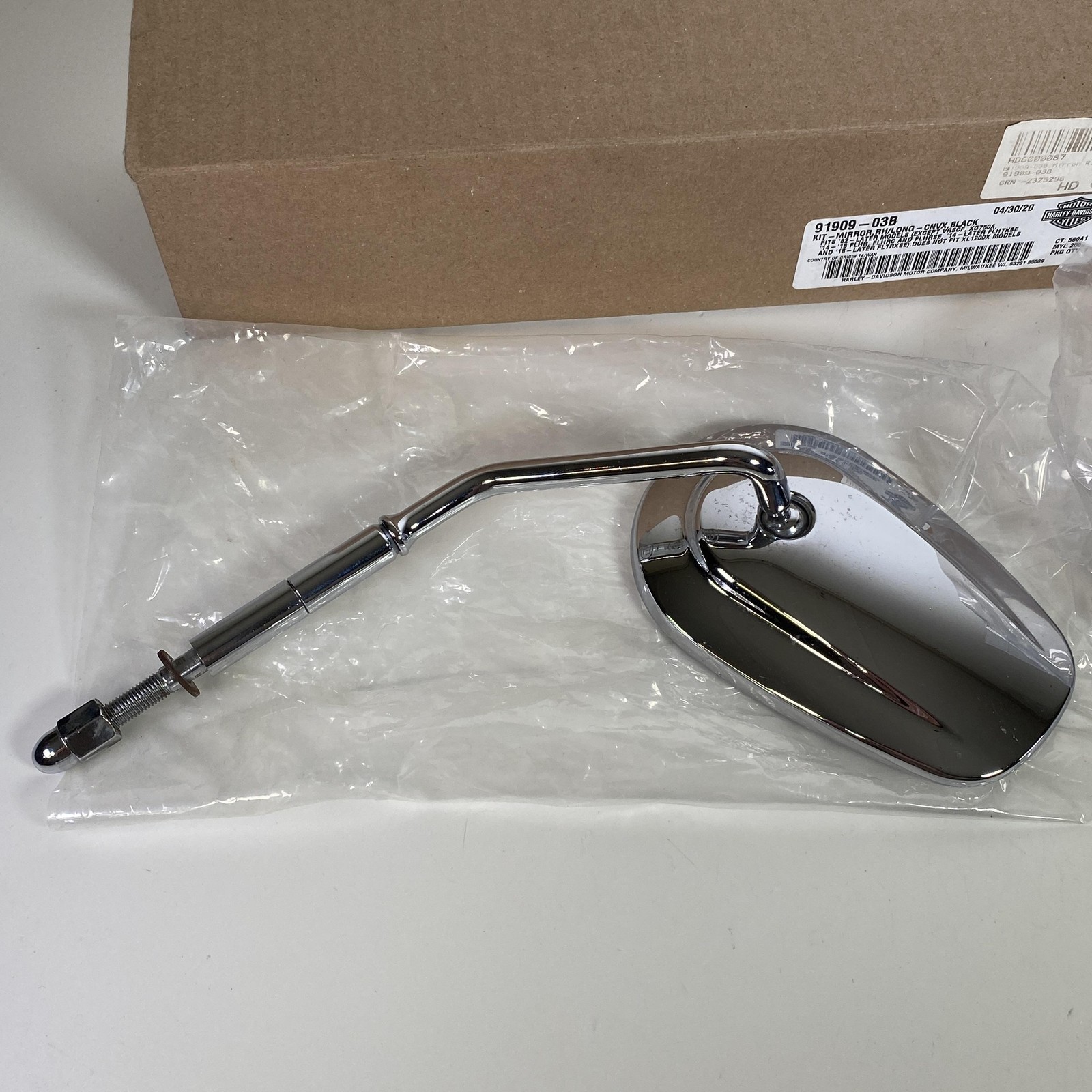 Harley-Davidson Long Stem Convex Side Mirrors Pair Chrome 91909-03B