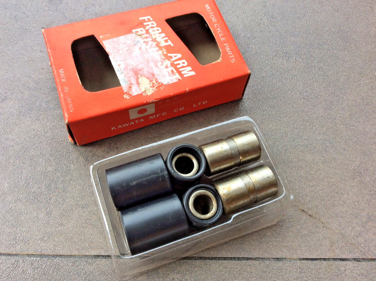 FRONT ARM REPAIR KIT NEW FOR HONDA C50 C65 C70 C90 MADE IN JAPAN