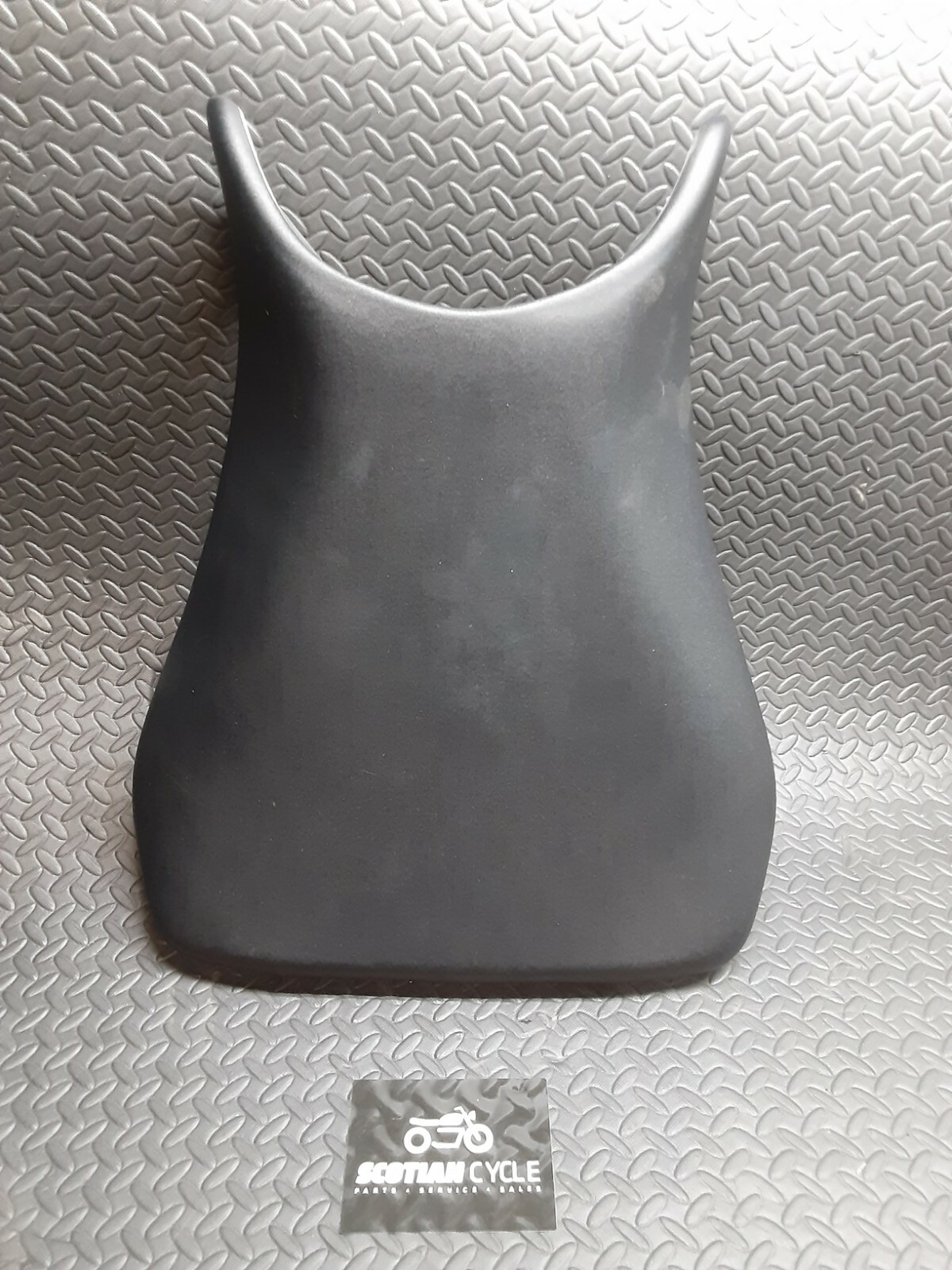 2005 YZF R6 Seat (2003- 2009) 5SL-24710-00-00