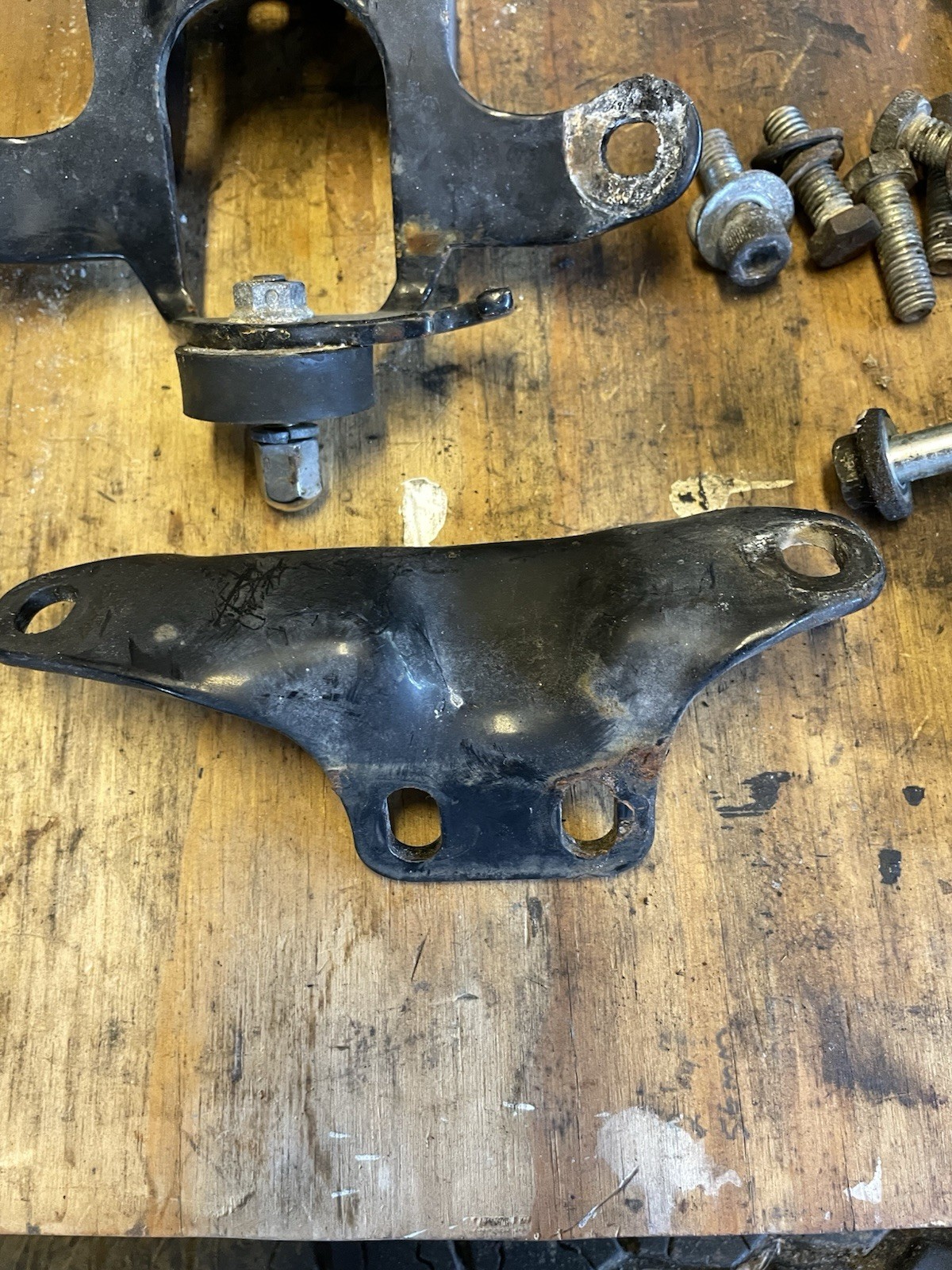 Harley Davidson Sportster 1200 883 Engine Motor Mount Mounting Set Hardware 03