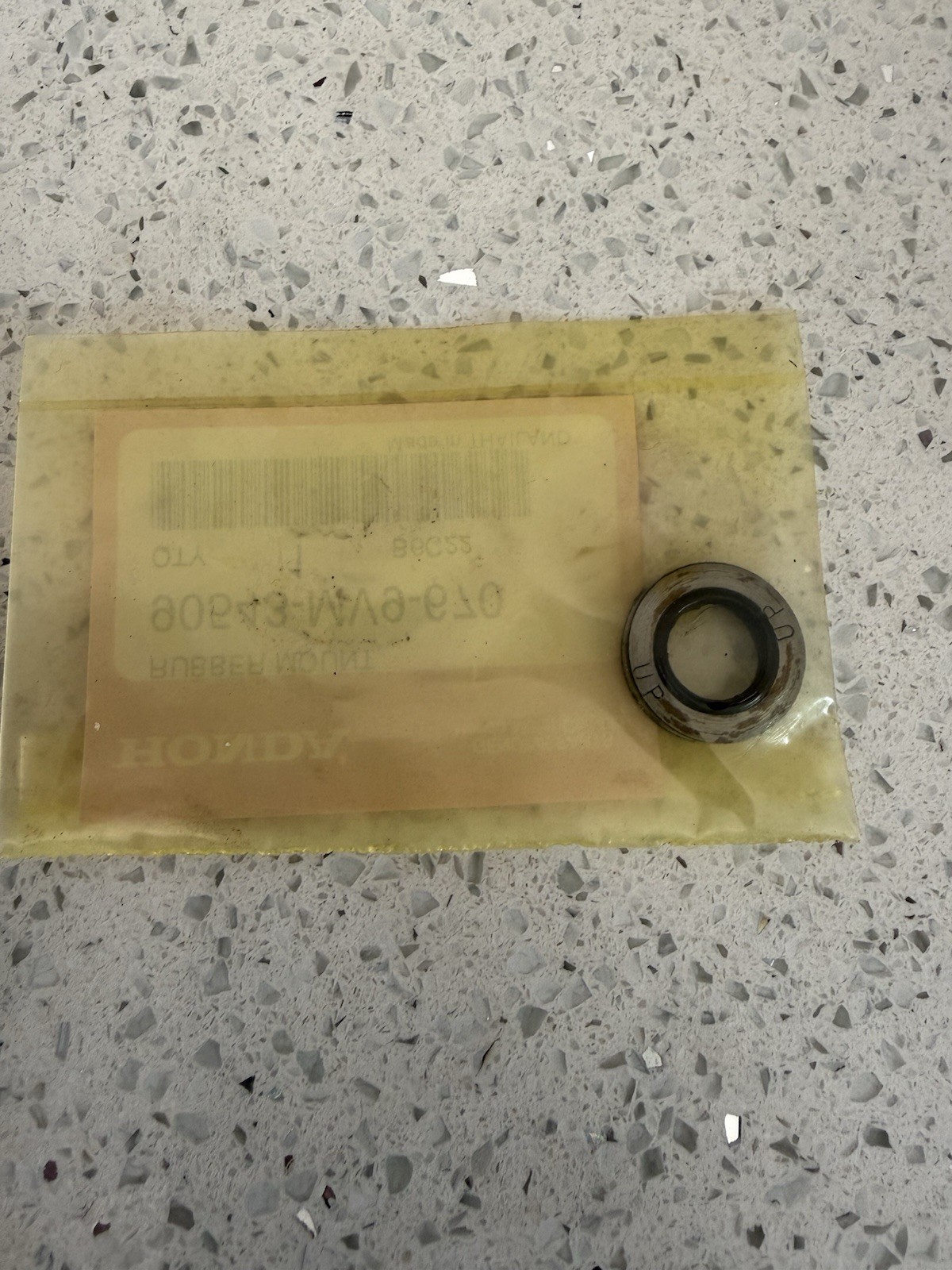 Genuine Honda Camshaft Valve Cover Rubber Mounting Seal 90543-MV9-670 BRAND NEW