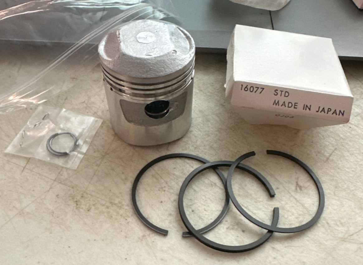 1EA NEW PISTON AND RINGS ONLY 47MM ATC70 CT70 69-81 SL70 XL70 CL70 STD BORE
