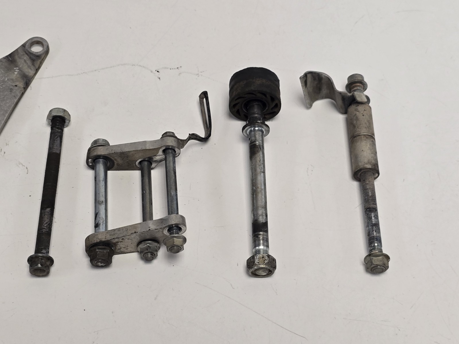 2002 Honda CRF450R Engine Motor Mount Set Kit HM OEM