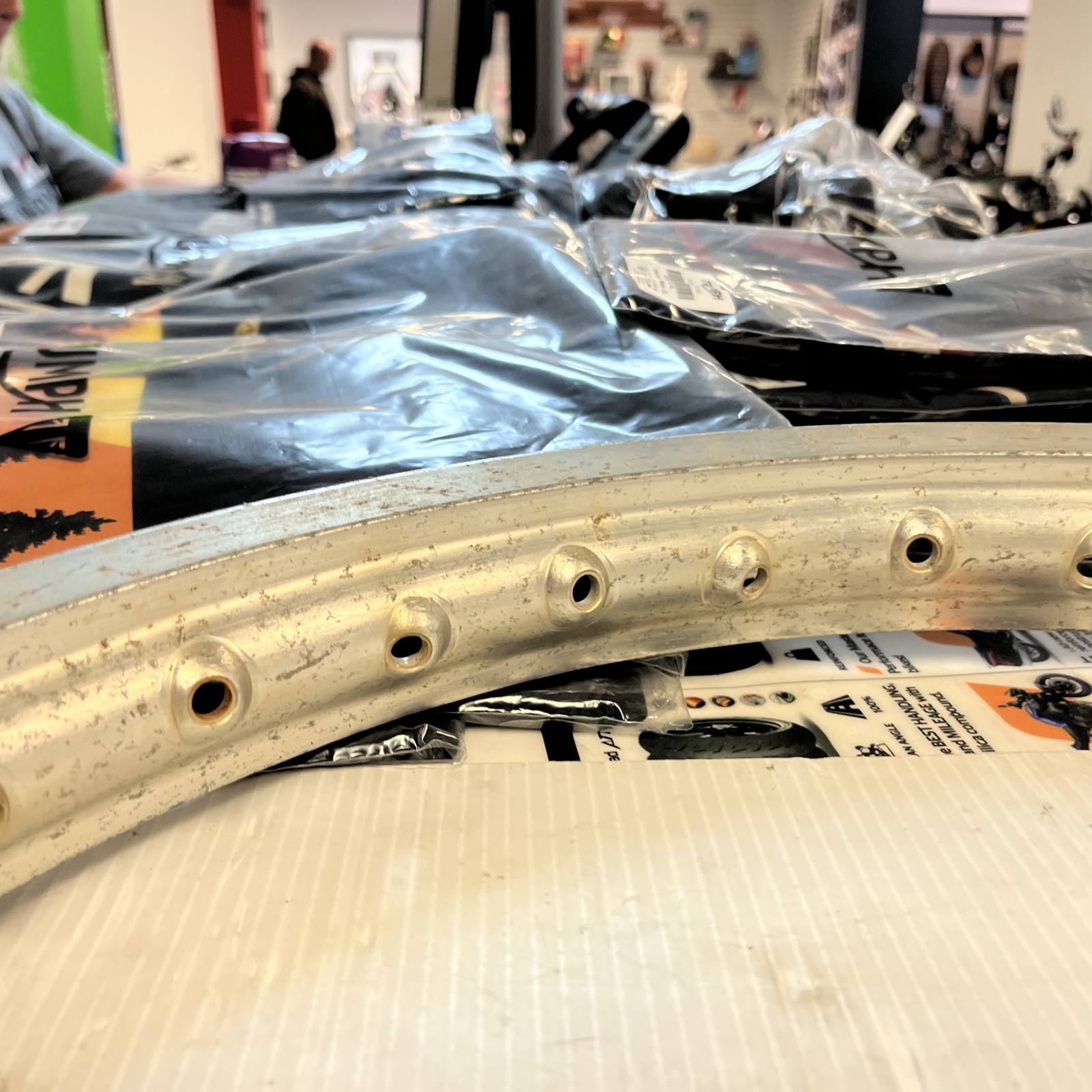 DID 1.60” x 21” 36 HOLE ALLUMINUM MOTORCYCLE RIM