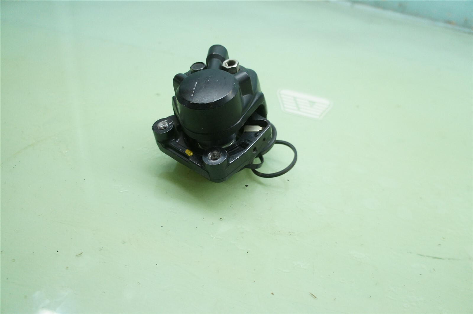 KAWASAKI KZ650 KZ750 KZ1000 KZ440 FRONT BRAKE CALIPER NOS? *2458