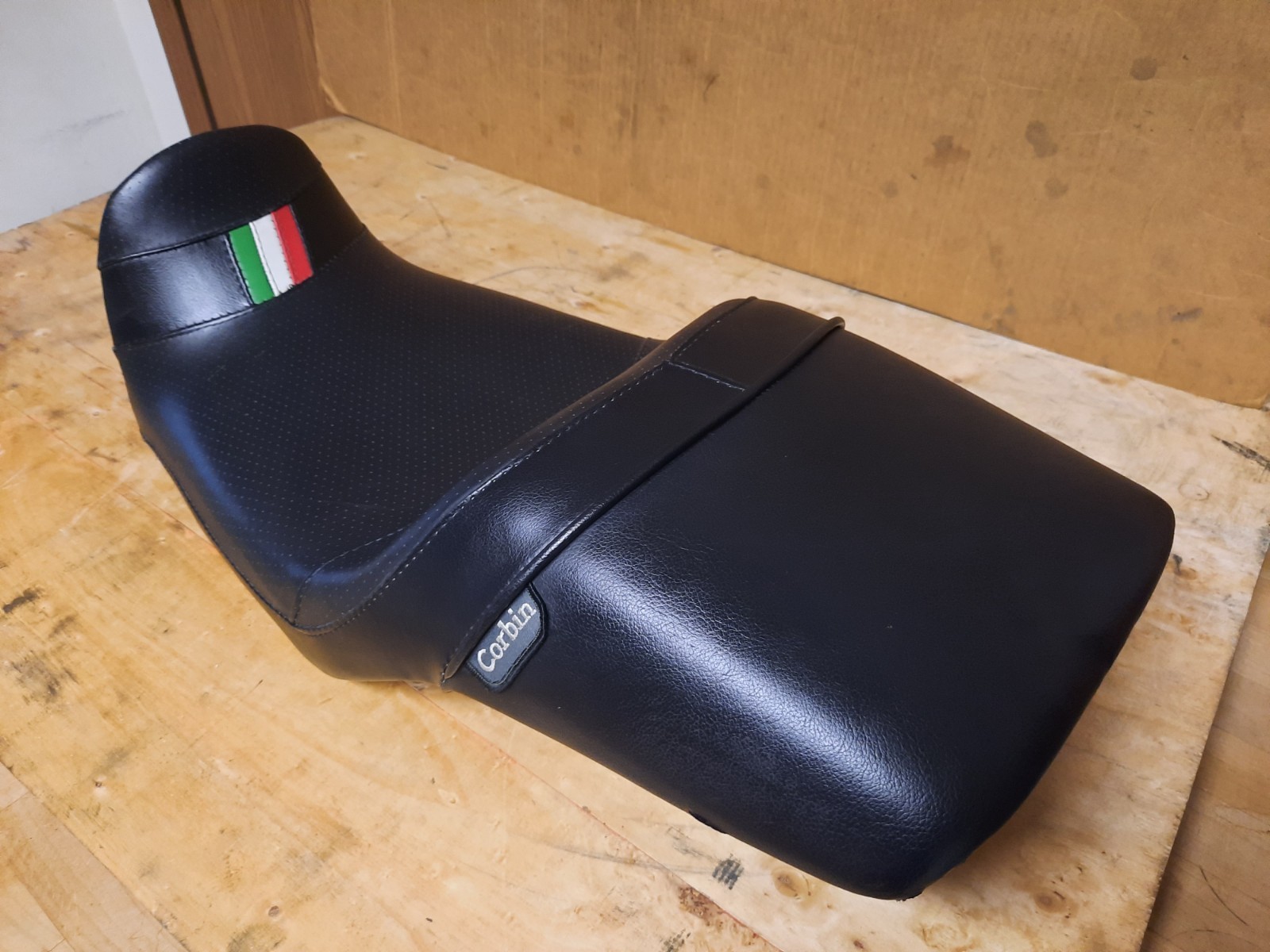 Ducati 900ss 1991-1998 Corbin Seat