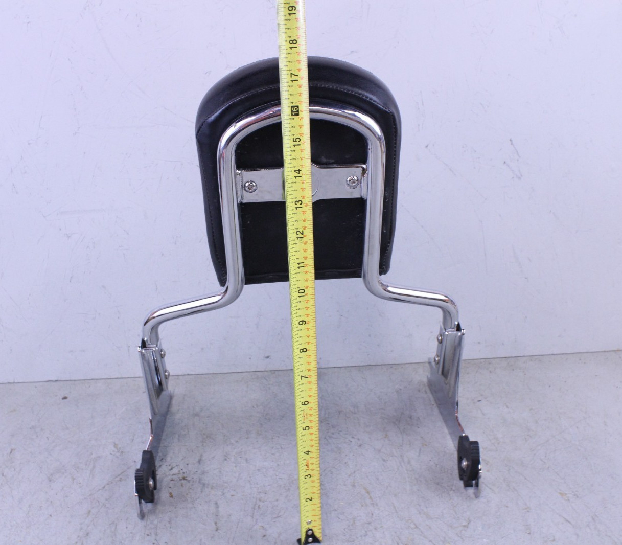 Harley-Davidson Breakout FXSB Detachable Sissy Bar Backrest 13-17 52540-09A