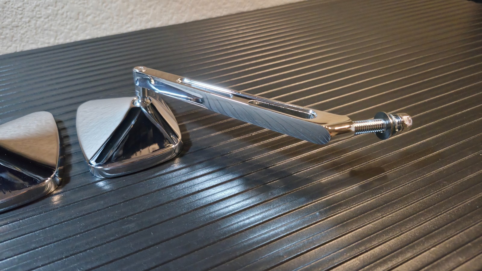 Drag Specialties Convex Rectangular Mirrors with Airstem for Harley Davidson