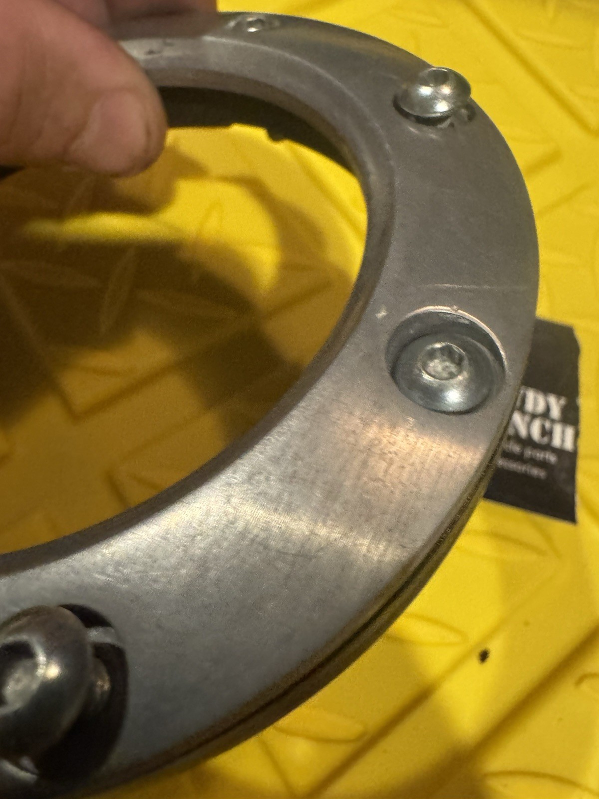 Harley Dyna Center Fill Fuel Tank Gas Cap Trim Ring And Retainer Parts 2004-17