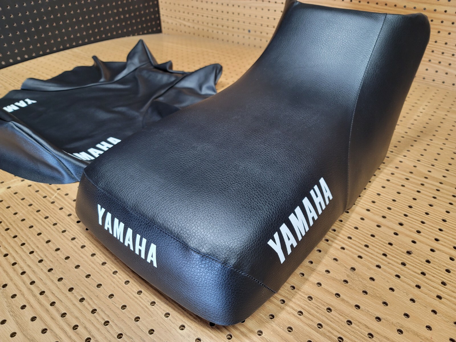 YAMAHA TIMBERWOLF250 YAMAHA YFB250 SEAT COVER 1993 TO 1997 (BLACK) [Y*-179]