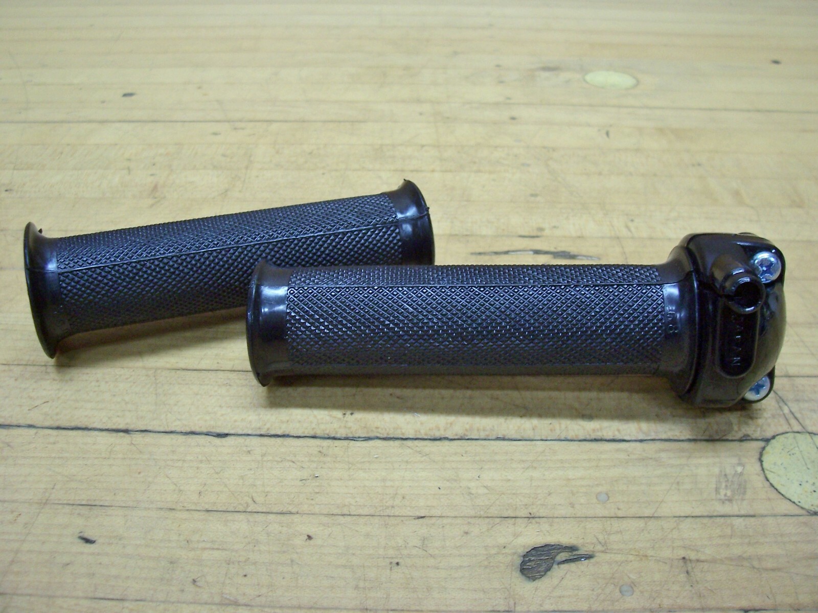 Vintage Superior Mini Bike Minibike Nylon 7/8″ Throttle Control Set Grips