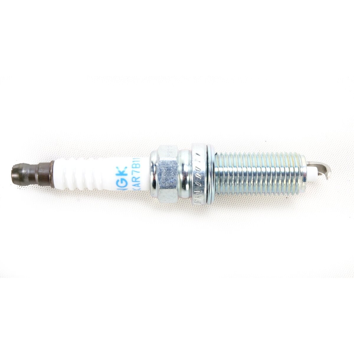 NGK Iridium Platinum Spark Plug – ILZKAR7B11 – 1654