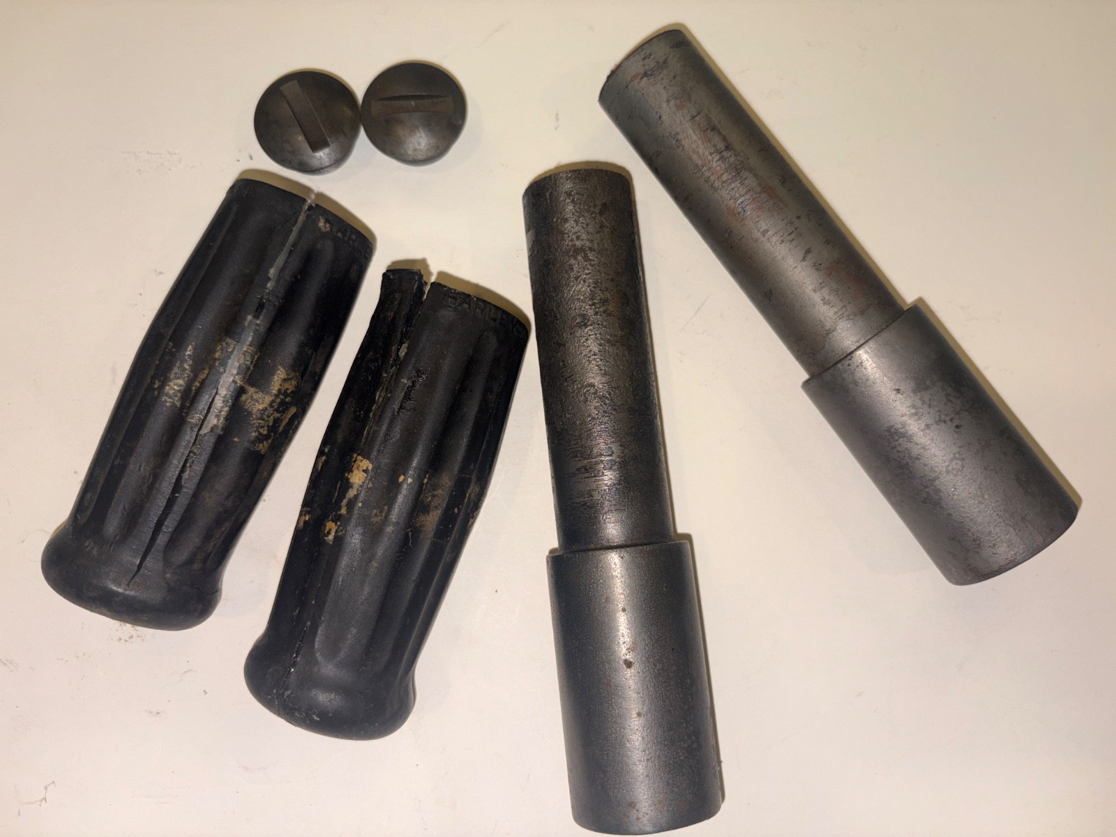 Harley Knucklehead Flathead Spirals & Grips w/ Logo Complete 1935-48 OEM 3312-35