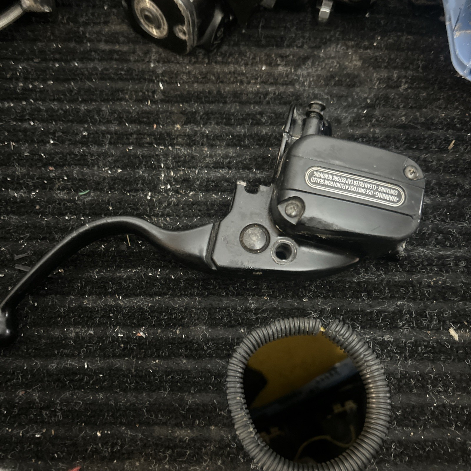2017-2023 Harley Davidson Touring bent lever Front Brake Master Cylinder