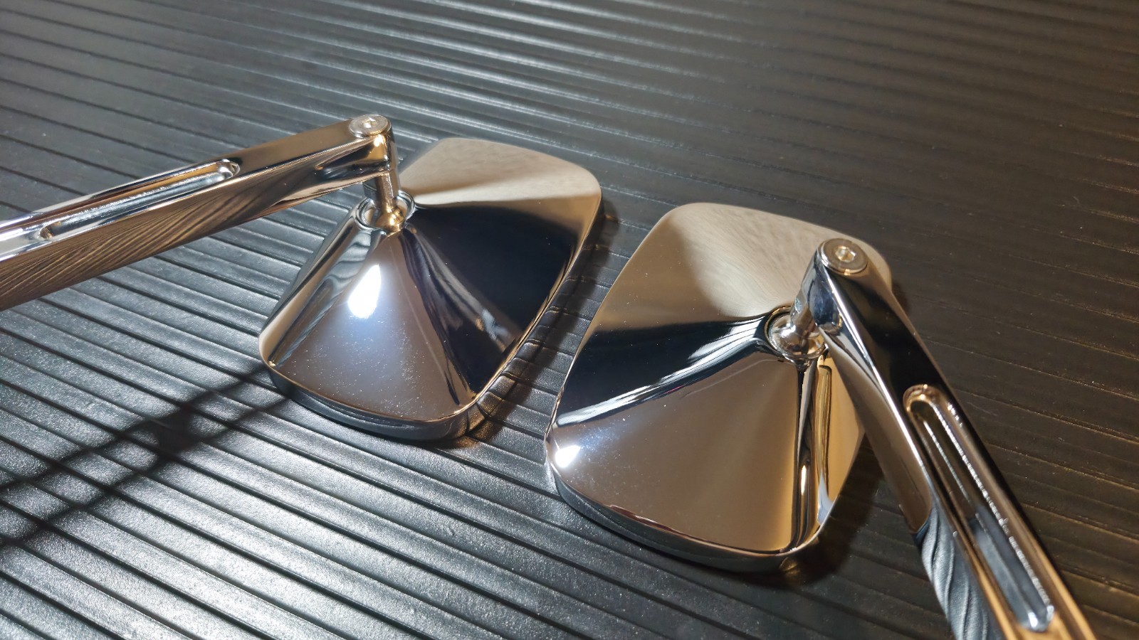 Drag Specialties Convex Rectangular Mirrors with Airstem for Harley Davidson