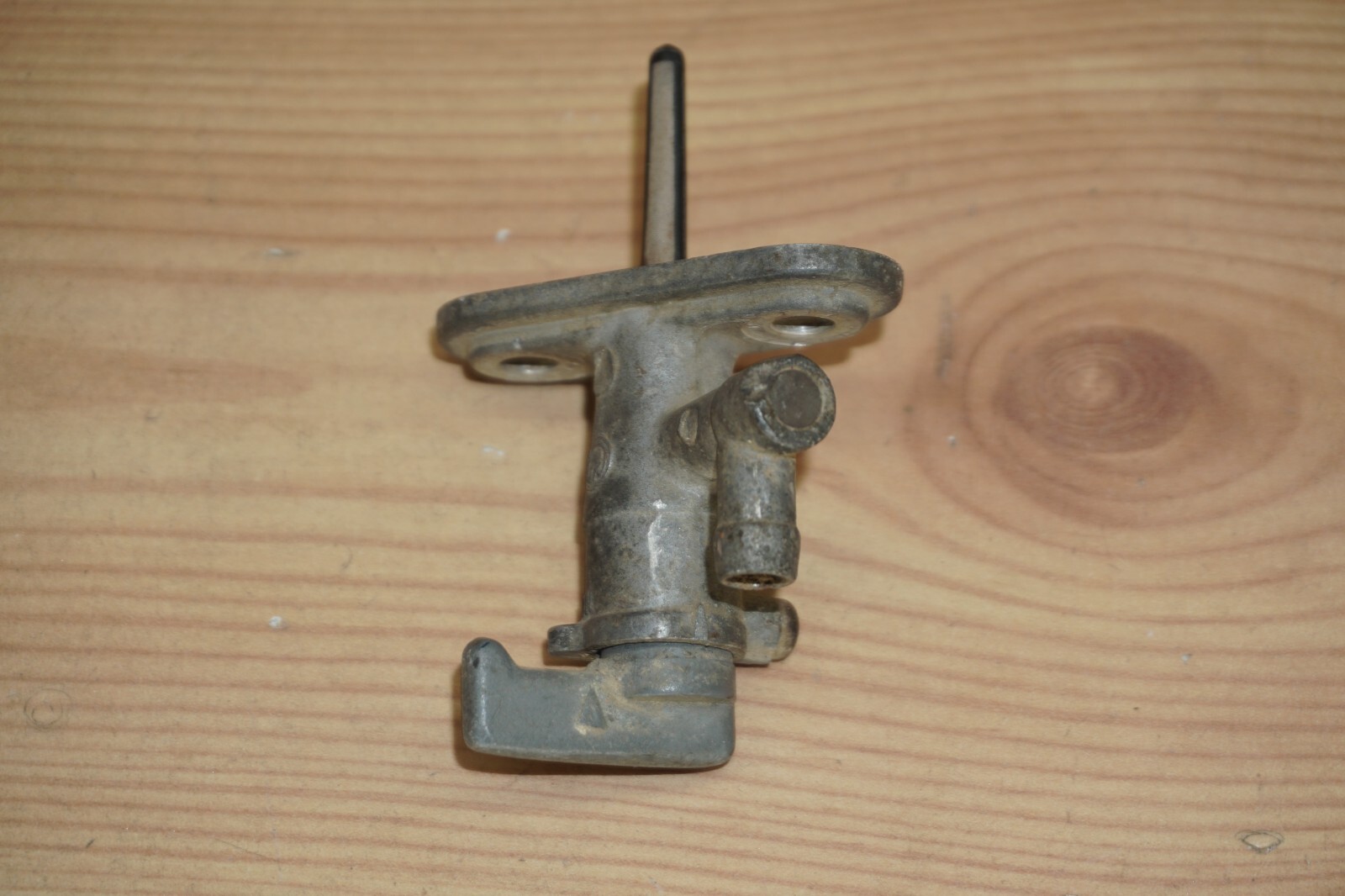 1977-1985 Yamaha YZ125 Fuel Valve Gas Tank Petcock YZ250 YZ490 2K5-24500-00-00