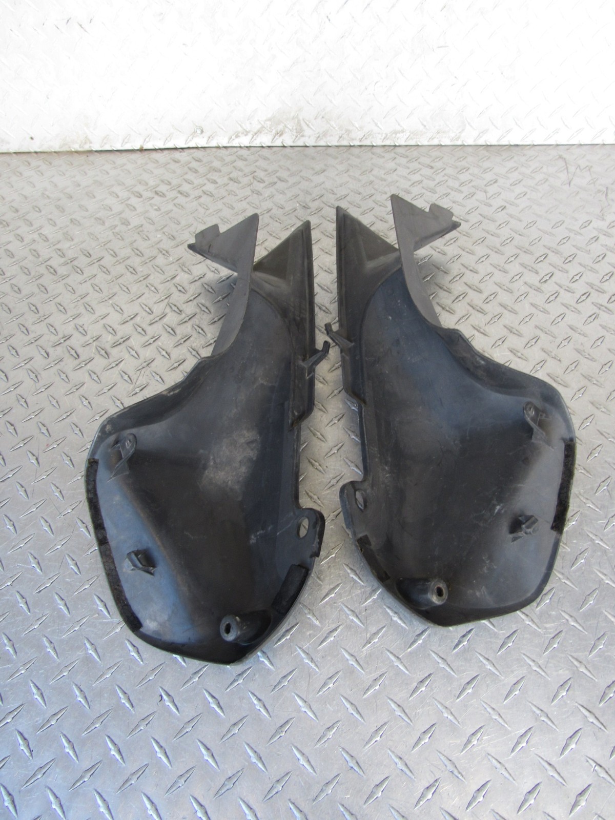 2004 04 HONDA CBR600F4i CBR600 F4i CBR 600 LEFT RIGHT SIDE AIR DUCTS SIDE COVERS